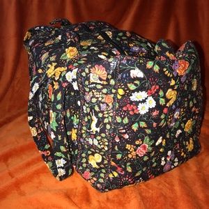 *SOLD*Vintage-Preloved*VERA BRADLEY DUFFLE